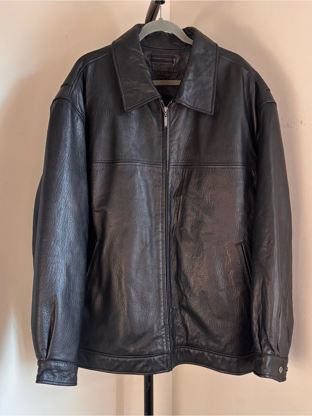 Roundtree Yorke Mens Black Leather Lamb Skin Jacket Zip Front Pockets Lined